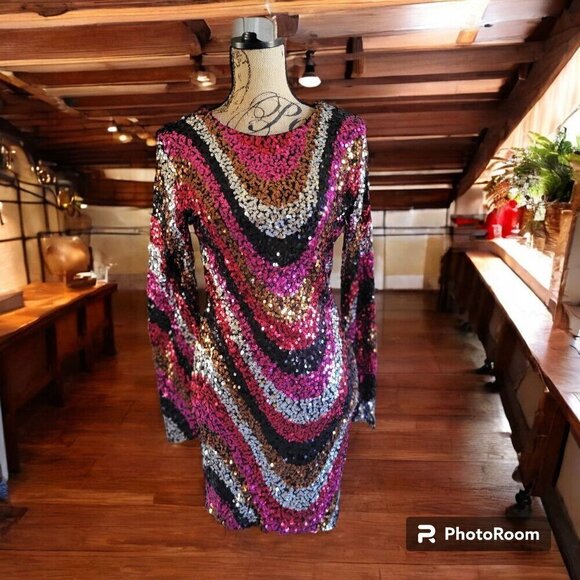 B. Darlin Sequin  Long Sleeve Backless Dress Junior  Size L - Picture 2 of 9